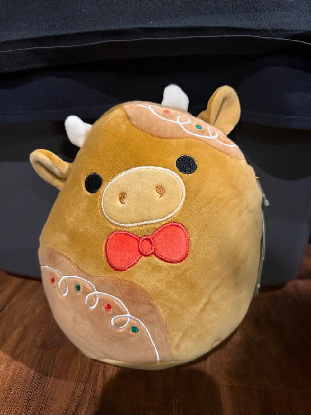 Squishmallows Jericho Golden Tan Cow with Red Bow holiday new with tags!
